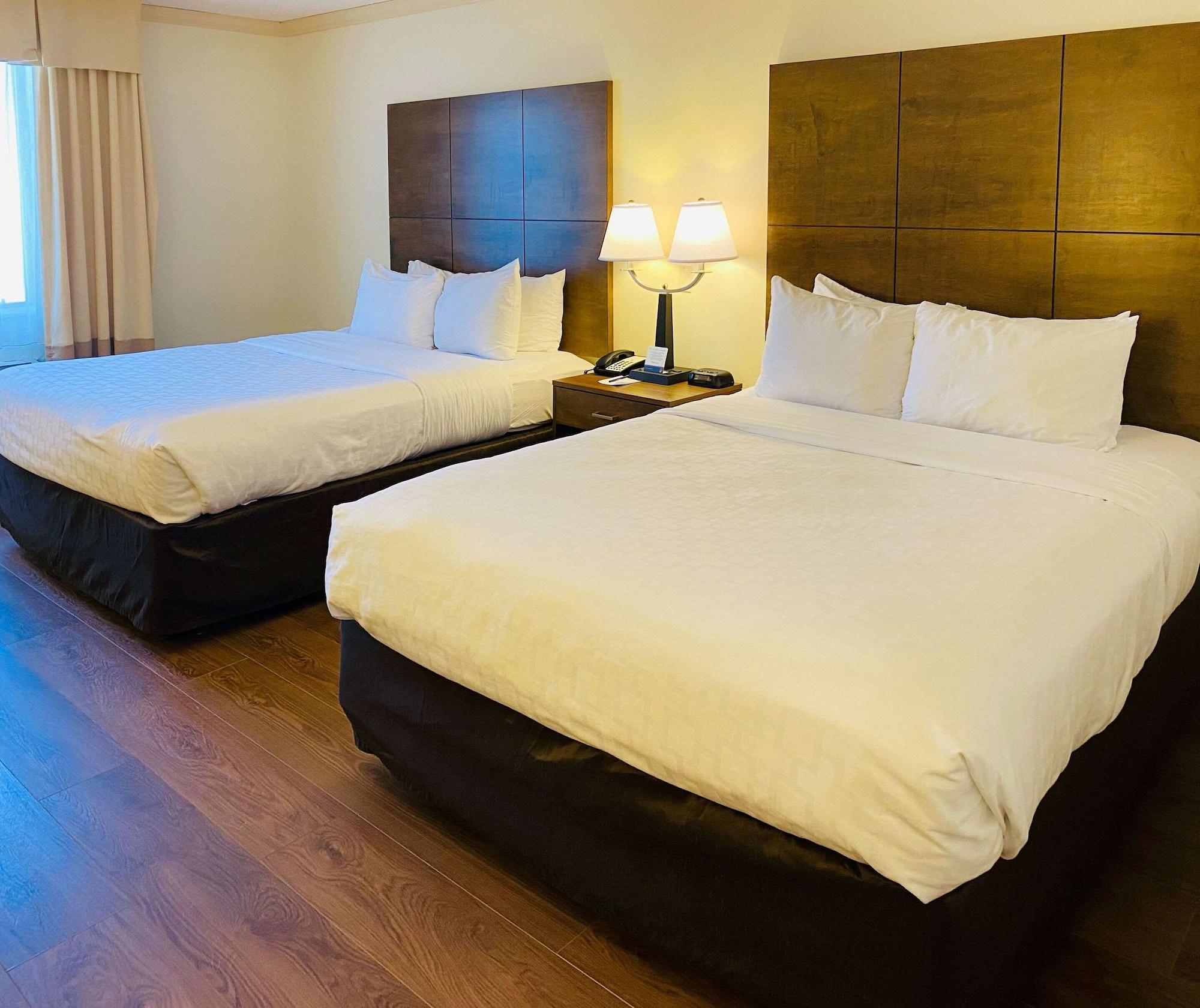 Clarion Hotel & Conference Center Toms River Extérieur photo