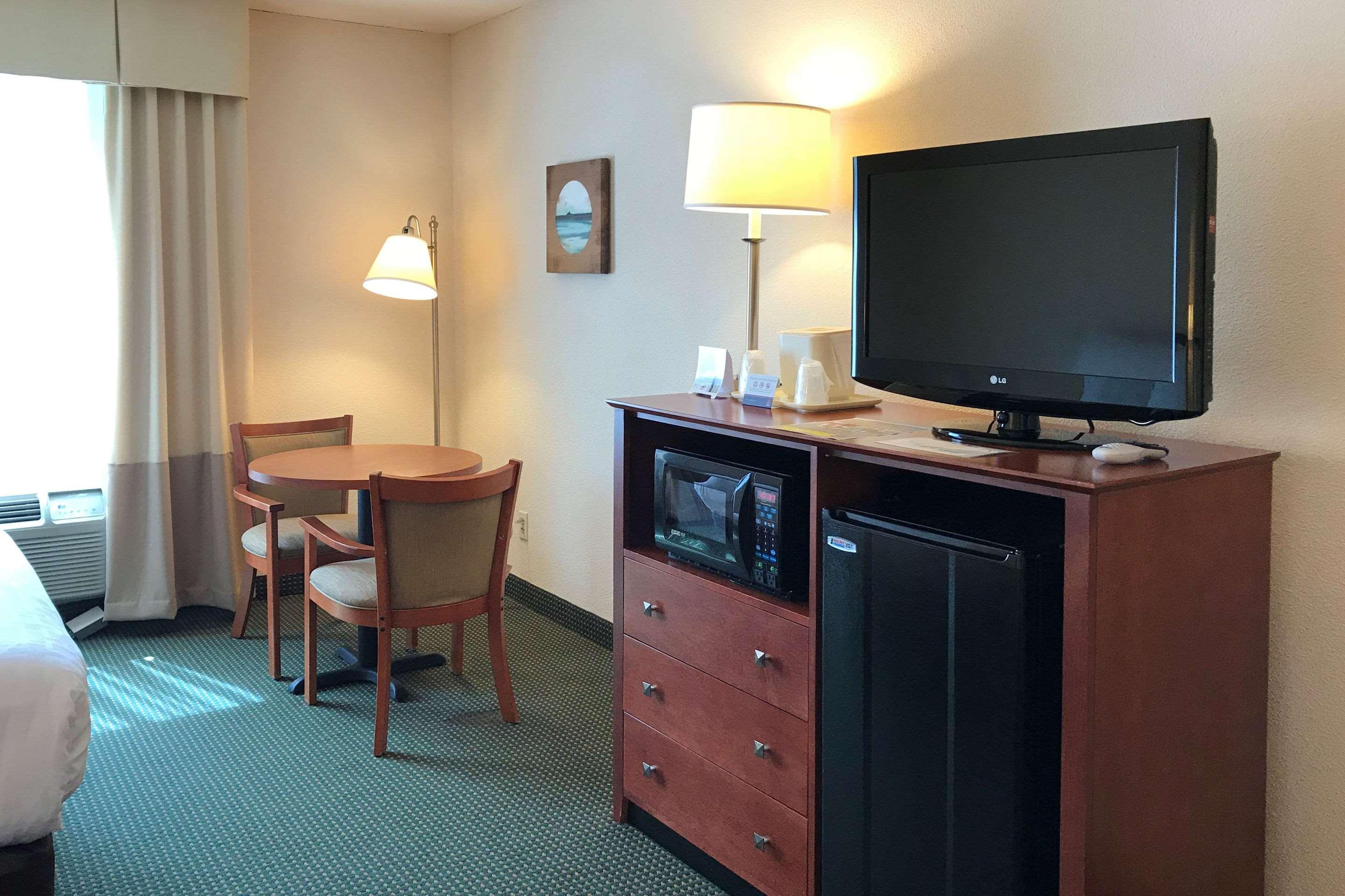 Clarion Hotel & Conference Center Toms River Extérieur photo