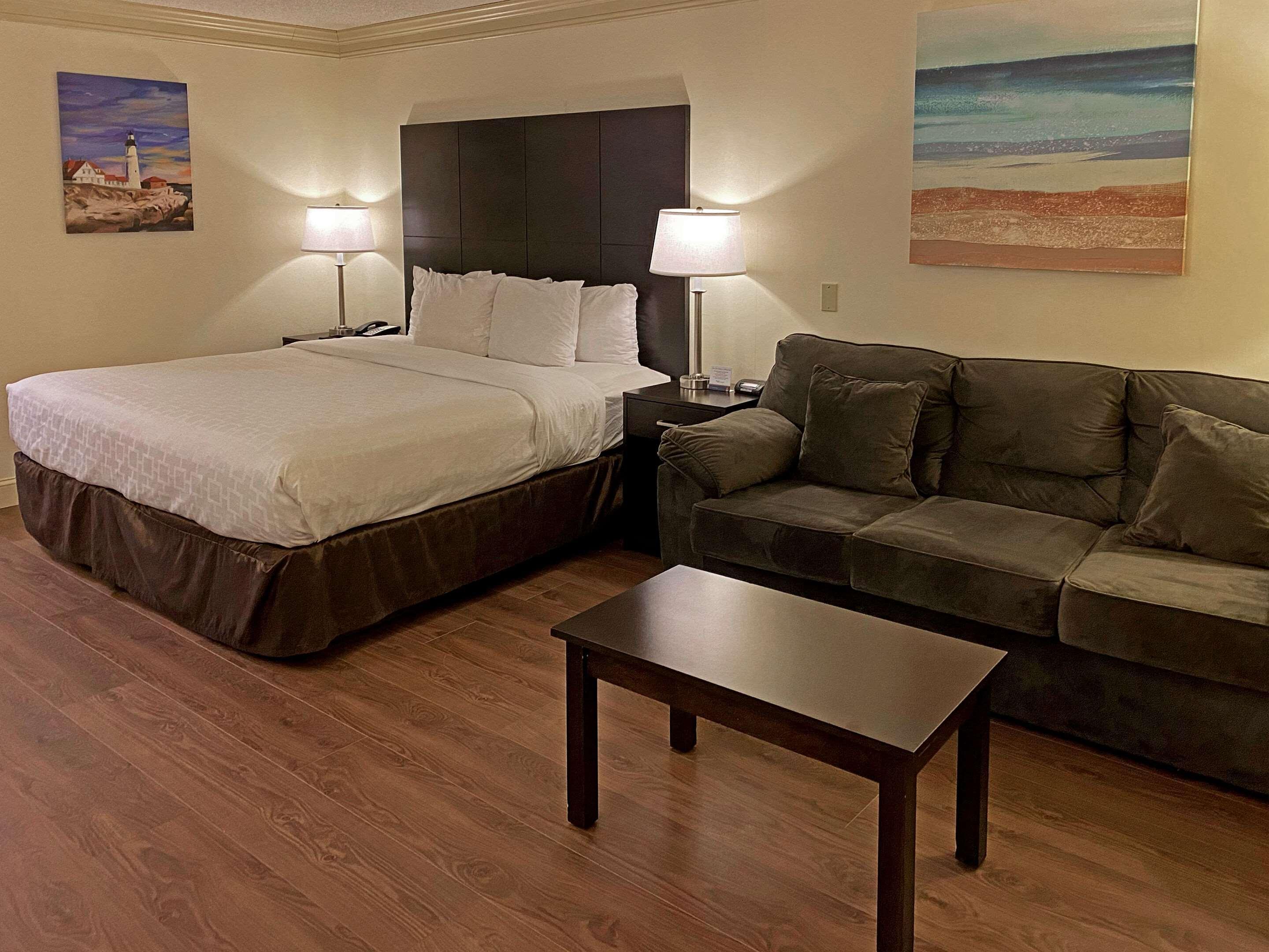 Clarion Hotel & Conference Center Toms River Extérieur photo