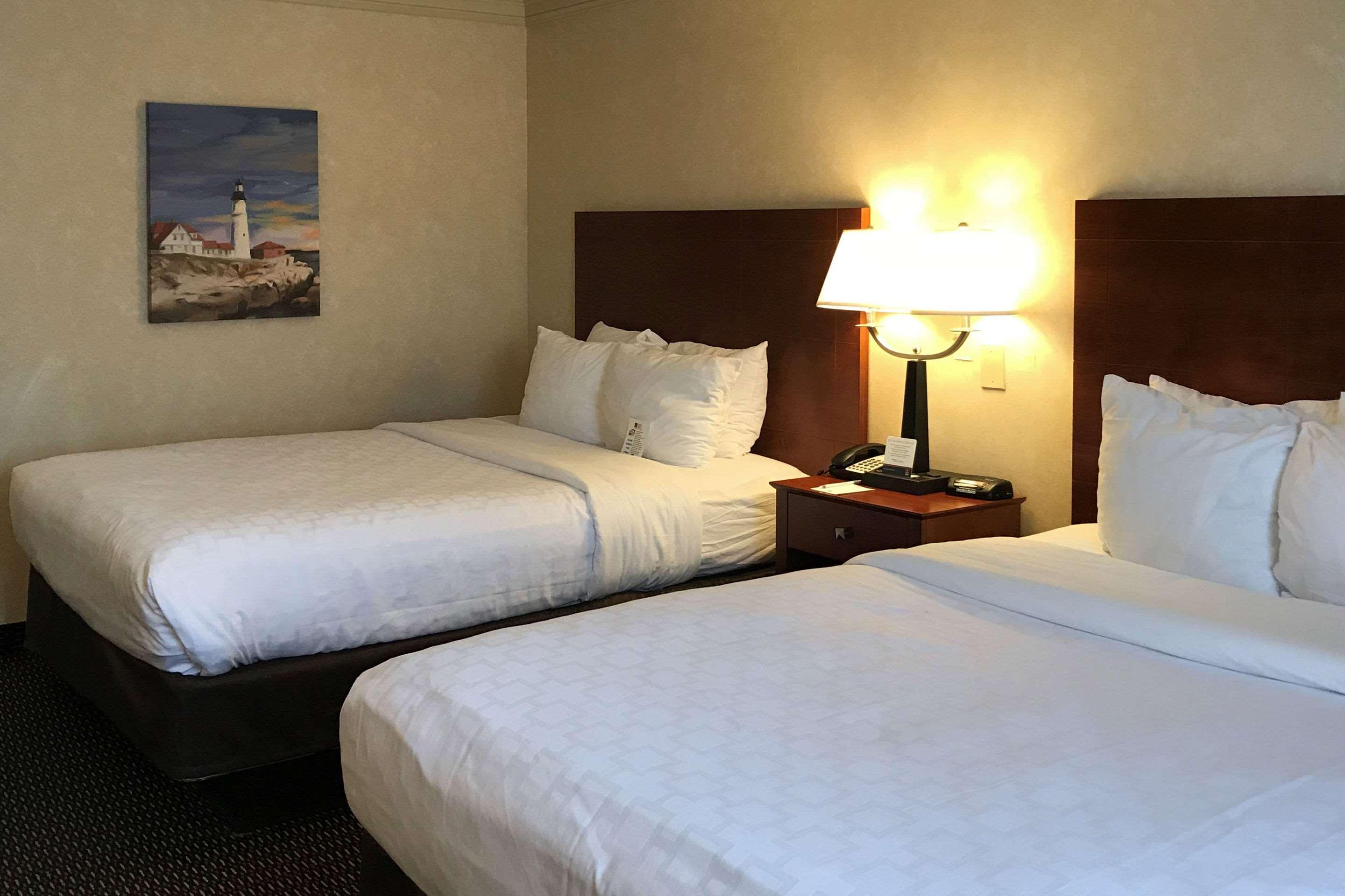 Clarion Hotel & Conference Center Toms River Extérieur photo